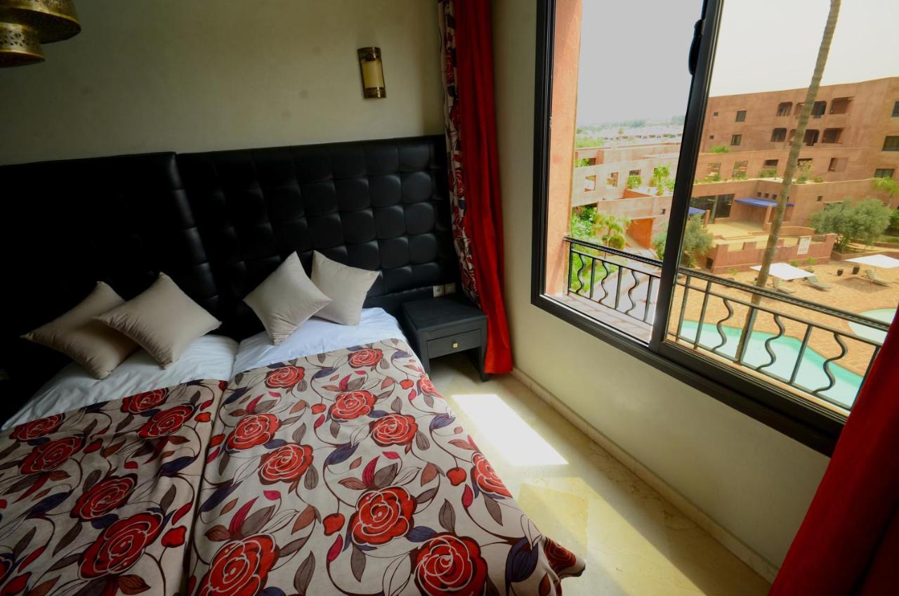 Ferienwohnung Appart Vue Piscine Et Montagne Marrakech Marrakesch Exterior foto